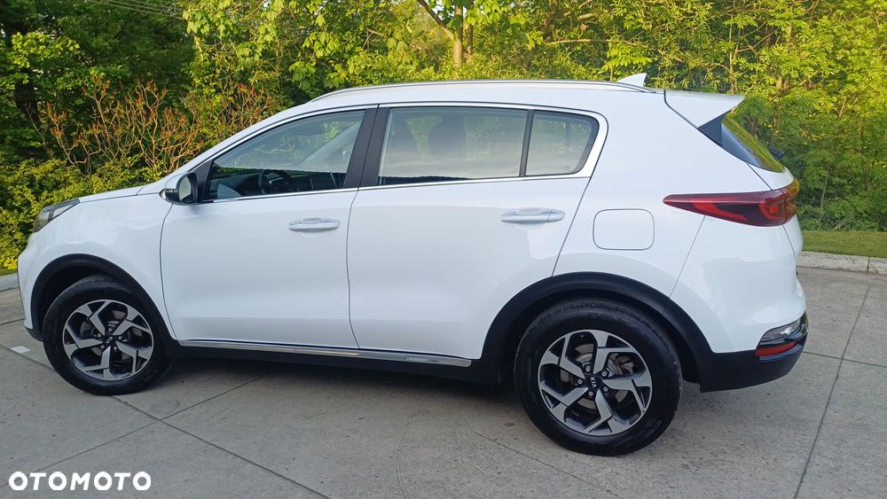 Kia Sportage 1.6 CRDI AWD Eco-Dynamics+ (48V M-H) DCT PLATINUM - 12