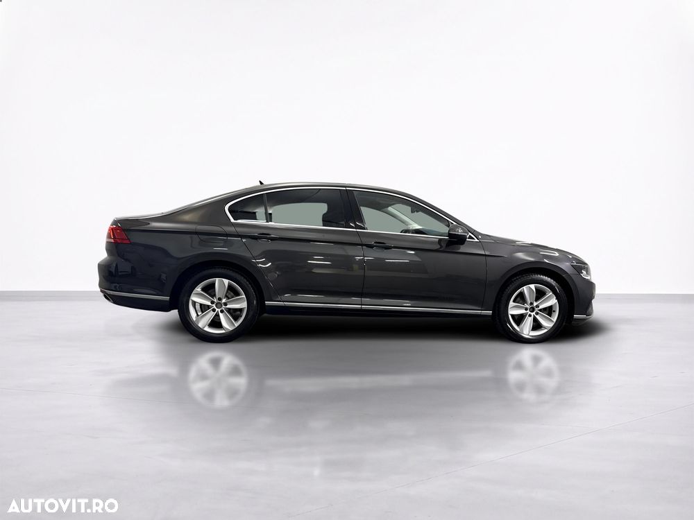 Volkswagen Passat 2.0 TDI DSG Highline - 7