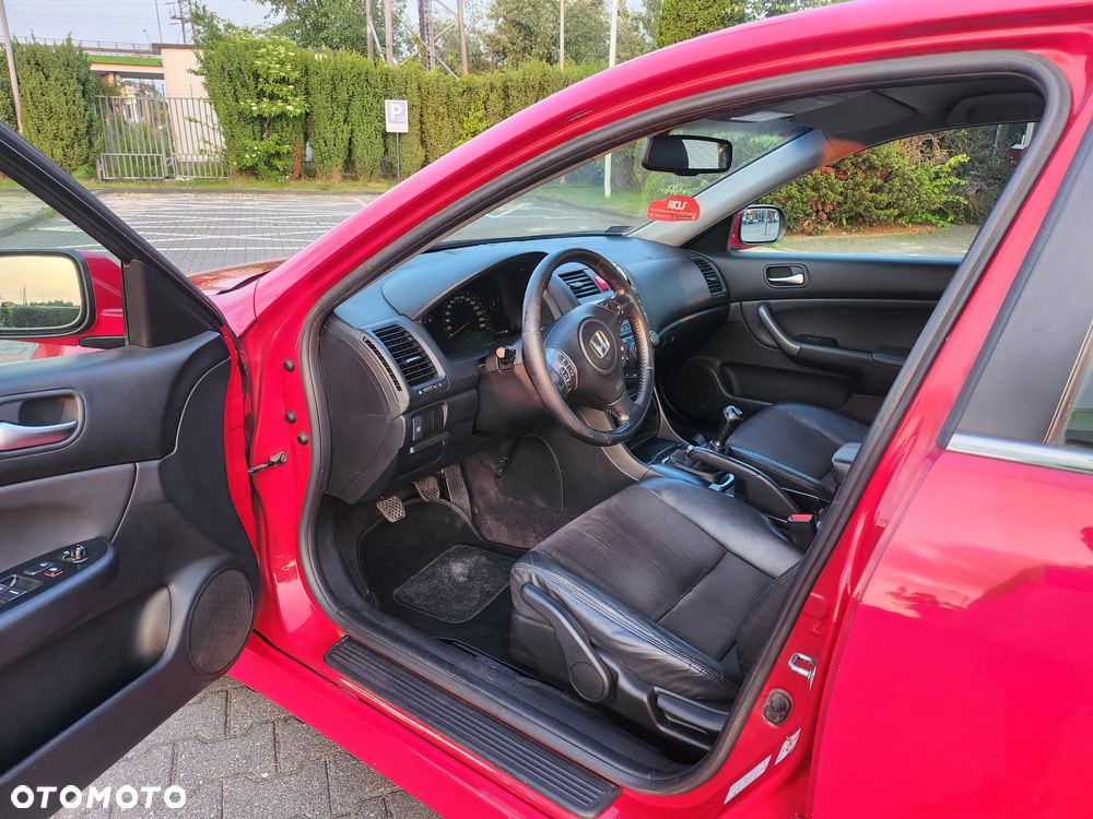 Honda Accord 2.0 Executive - 10