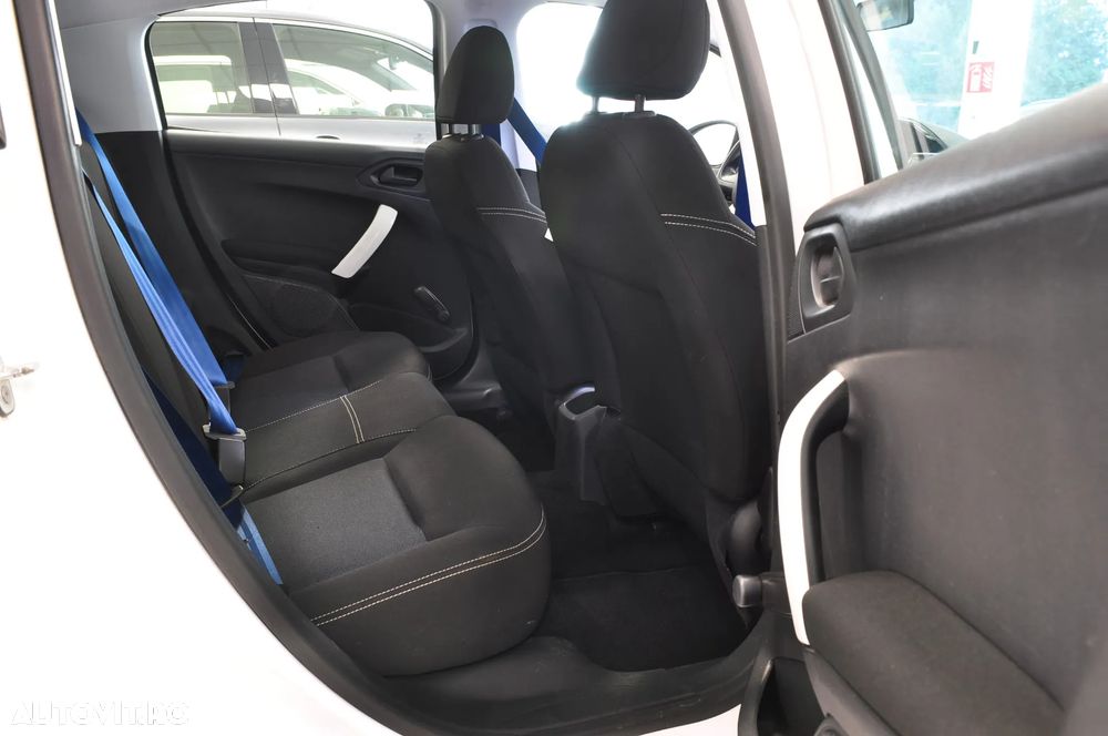 Peugeot 208 1.0 E Active - 20