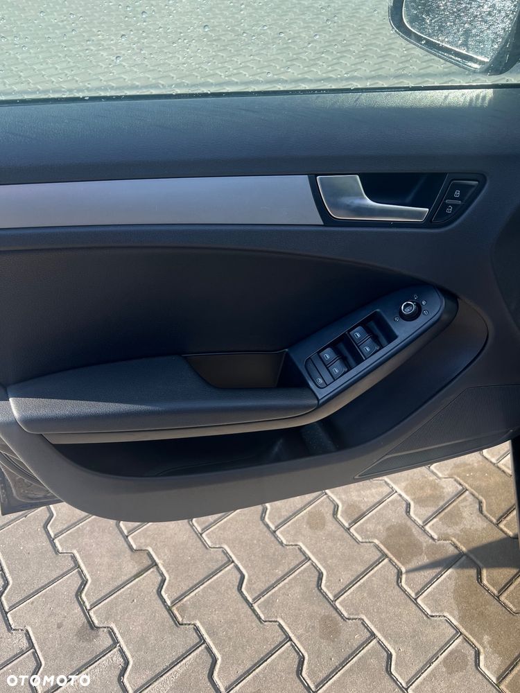 Audi A4 - 8