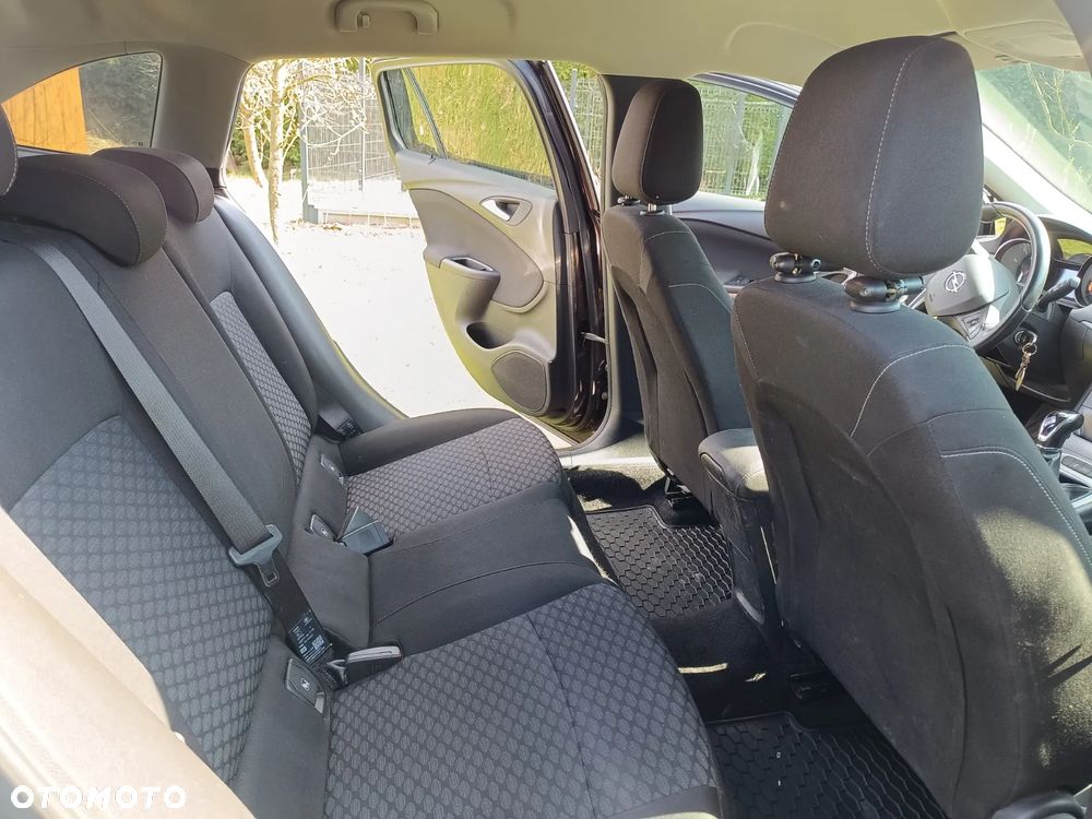 Opel Astra 1.6 CDTI Enjoy - 3