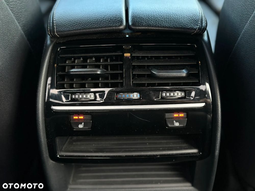 BMW Seria 5 - 28