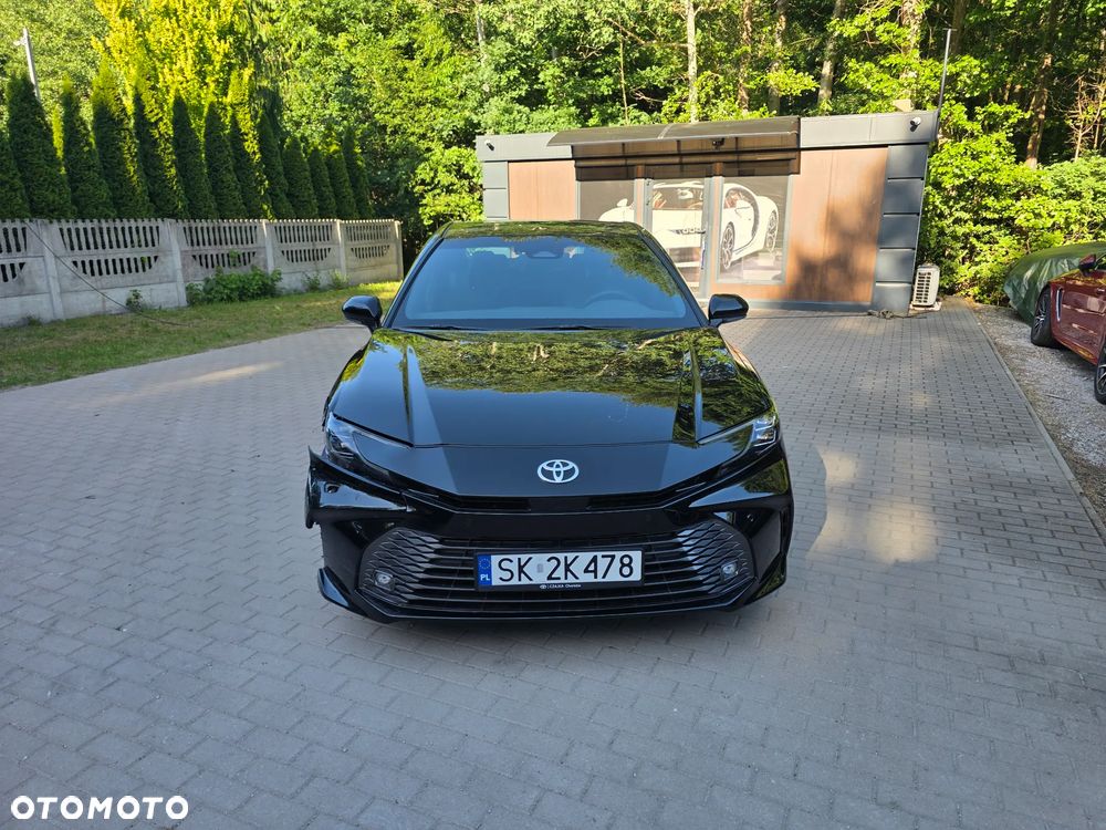 Toyota Camry 2.5 Hybrid Dynamic Force Prestige e-CVT - 2
