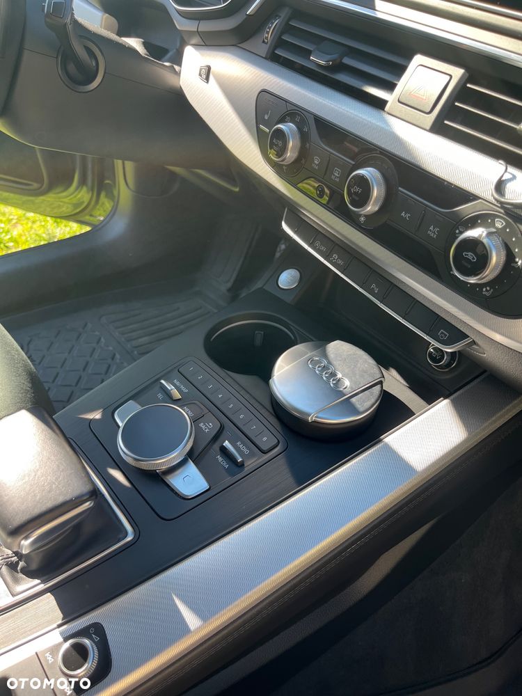 Audi A4 Avant 2.0 TDI S tronic - 37