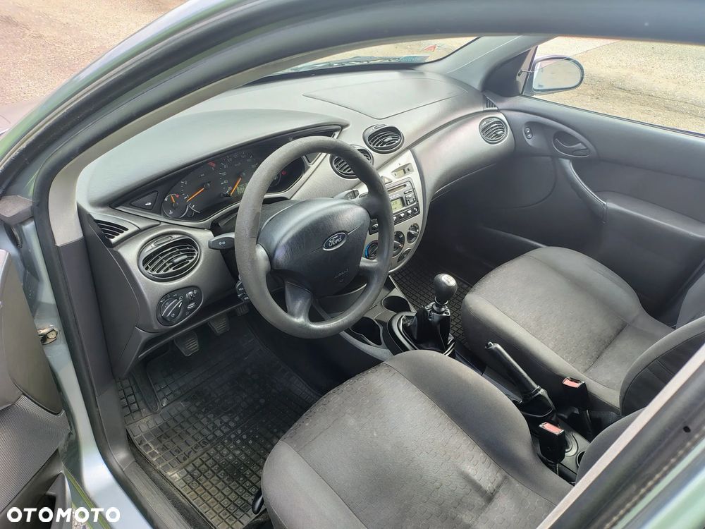 Ford Focus - 7