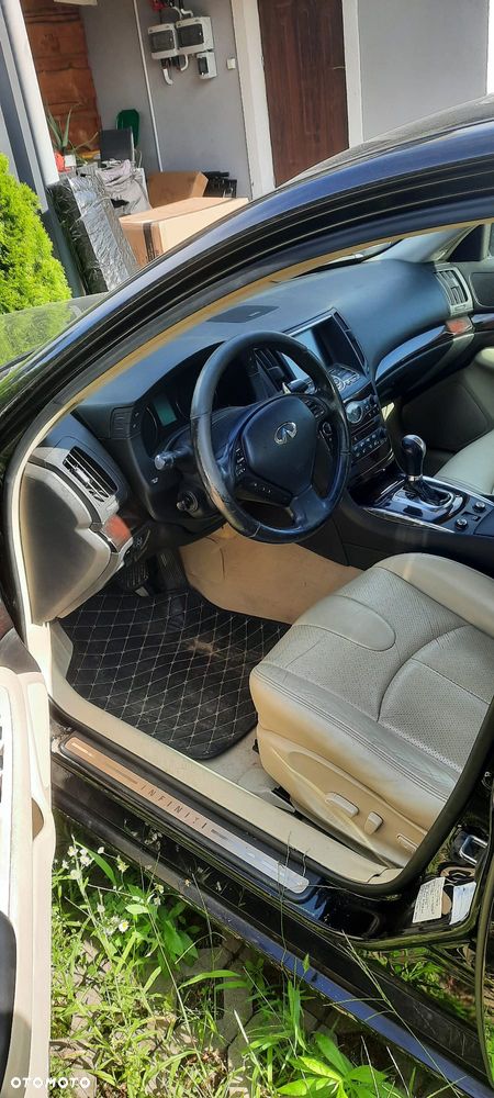 Infiniti G G37 AWD - 5