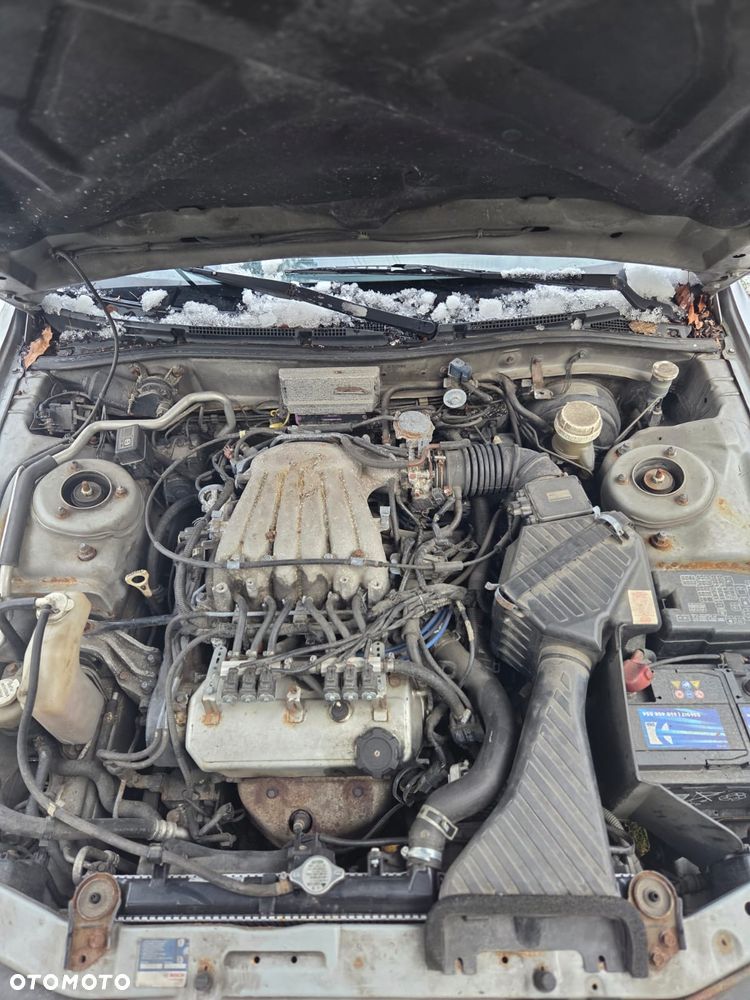 Mitsubishi Galant - 7