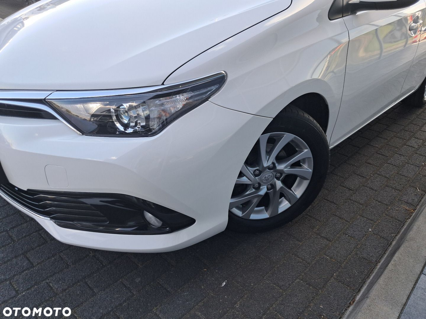 Toyota Auris 1.6 Comfort - 19