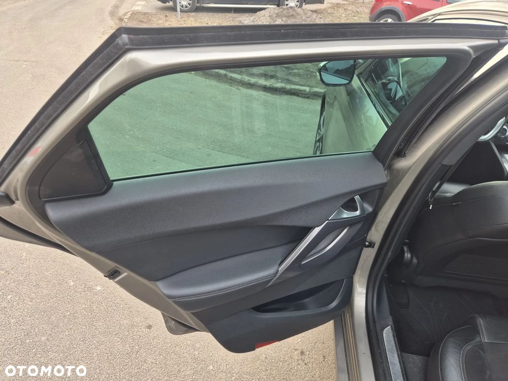 Citroën DS5 1.6 THP SoChic - 26