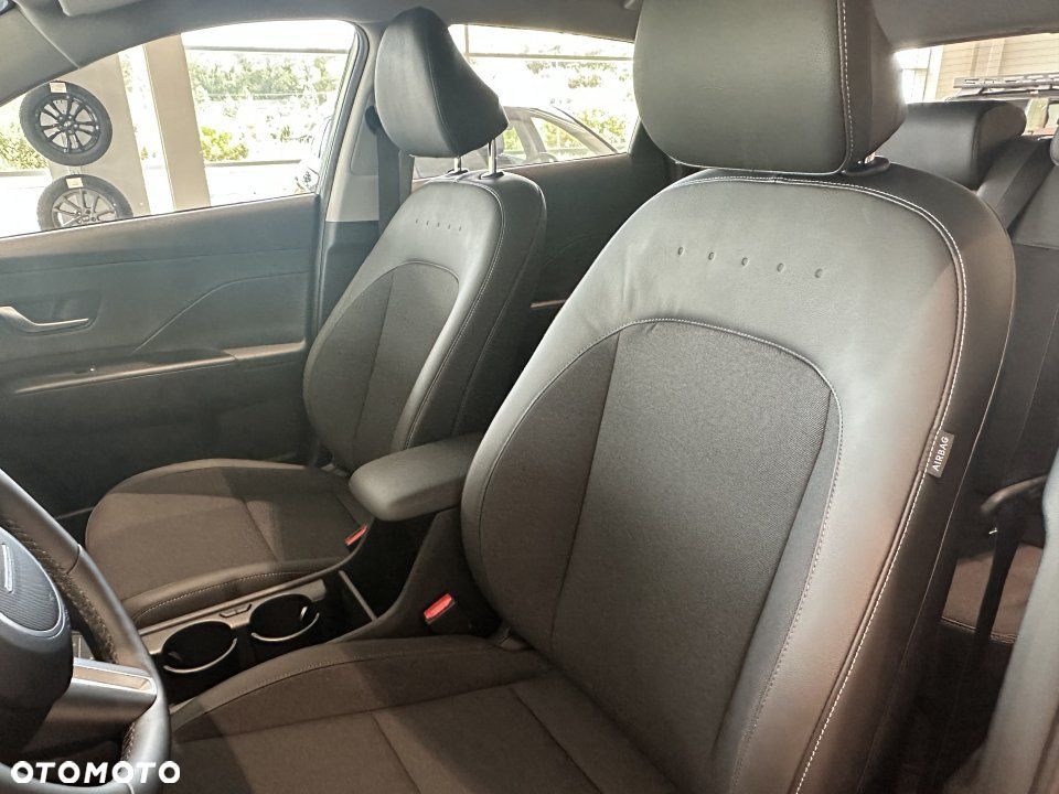 Hyundai Kona - 9