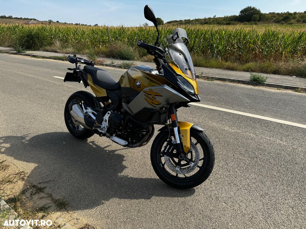 BMW F900XR - 2