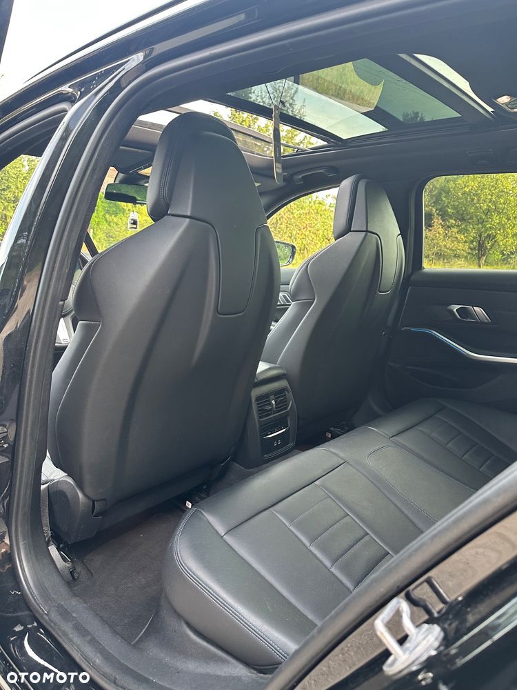 BMW Seria 3 - 19