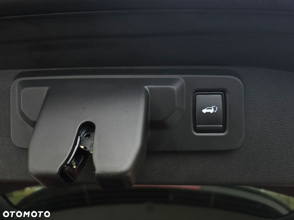 Renault Austral 1.3 TCe mHEV Techno esprit Alpine - 25
