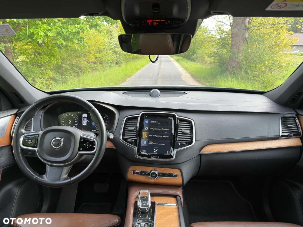 Volvo XC 90 - 29