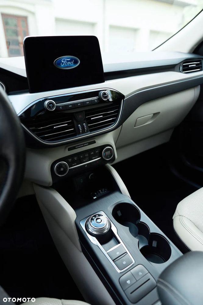 Ford Escape - 26