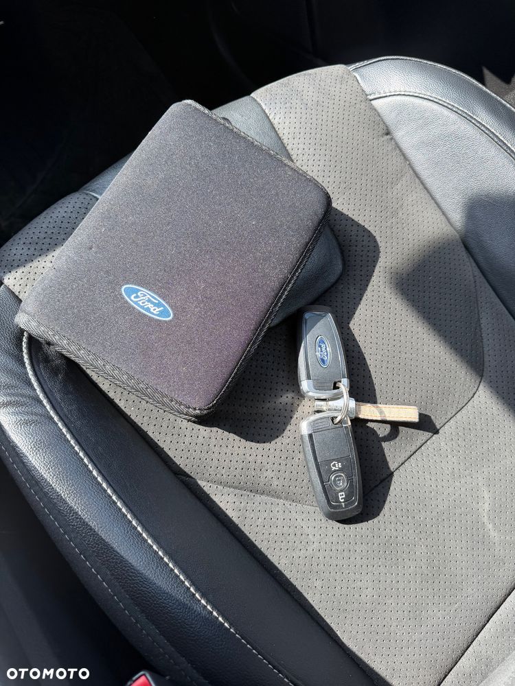 Ford S-Max 2.0 TDCi Titanium - 16