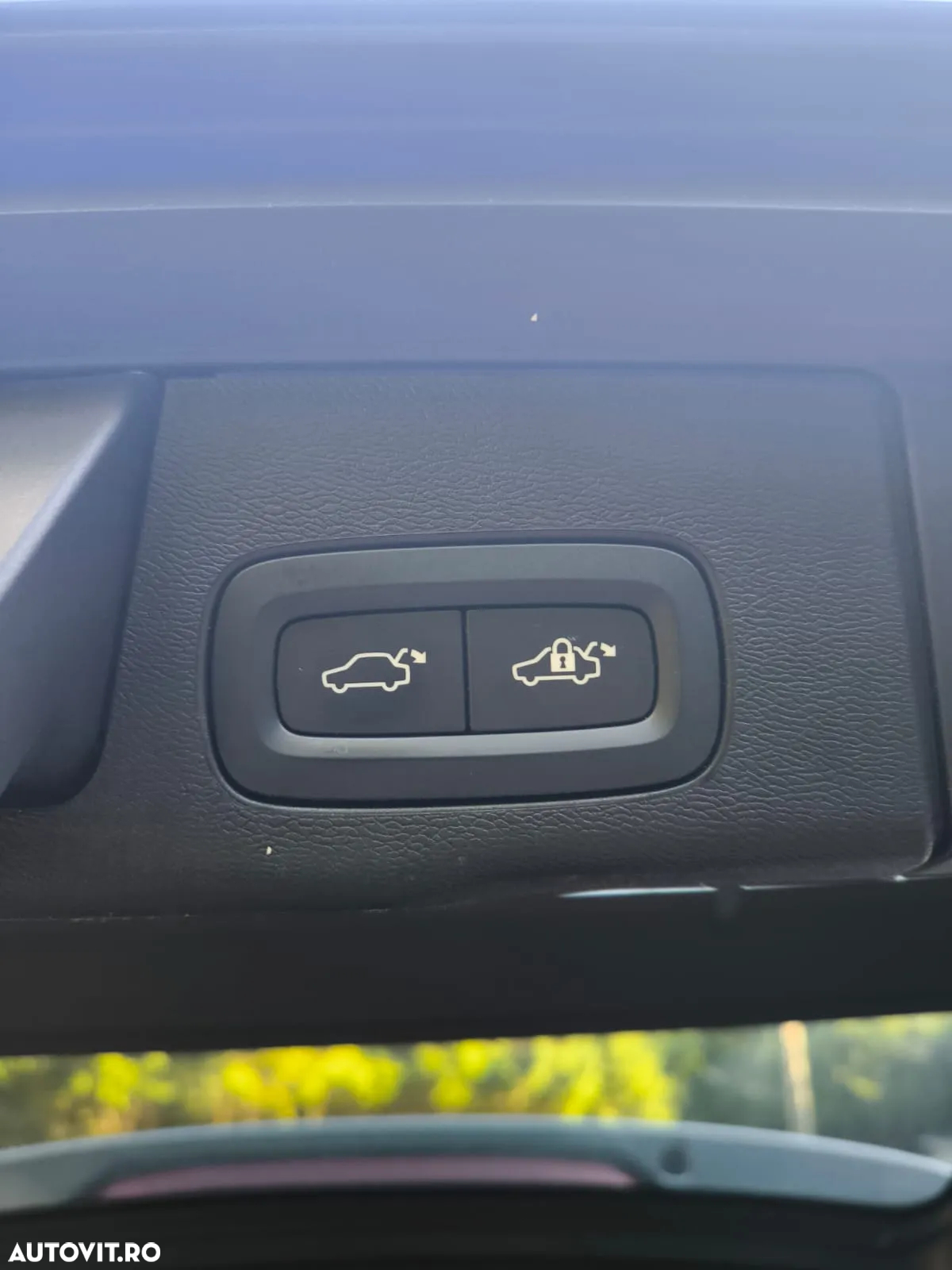 Volvo XC 60 B4 D AWD Geartronic Momentum - 17