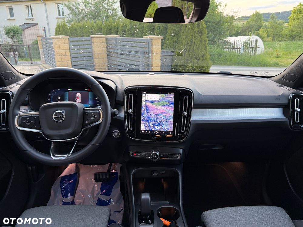 Volvo XC 40 B3 Plus Bright - 2