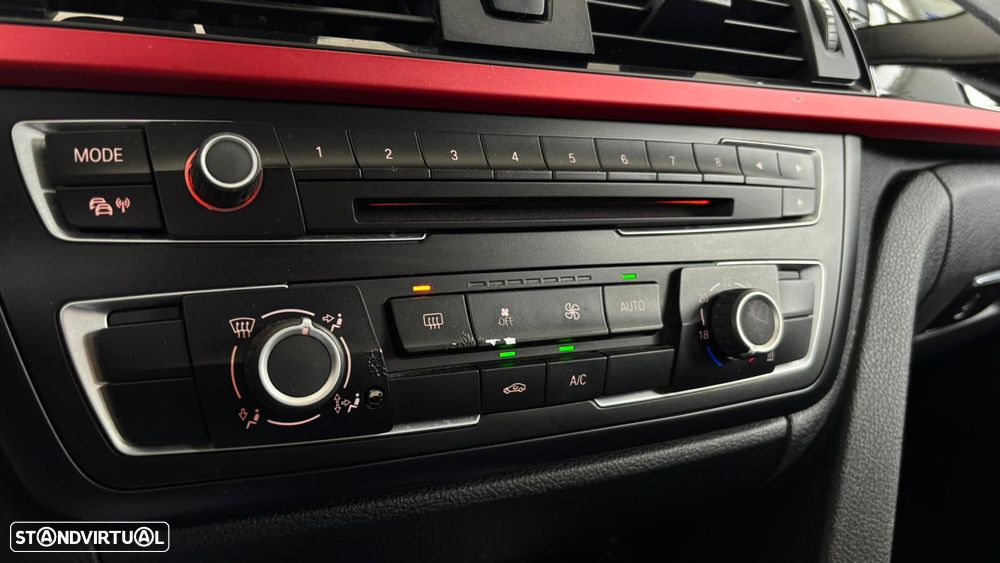 BMW 318 d Auto Line Sport - 21