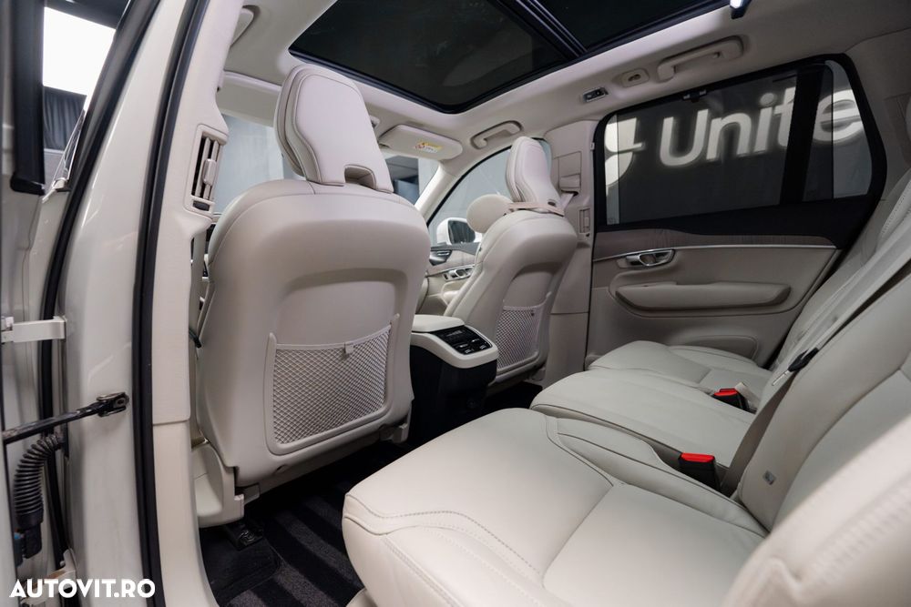 Volvo XC 90 - 33