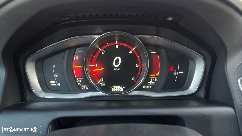 Volvo XC 60 2.4 D5 R-Design AWD S/S 139g - 27