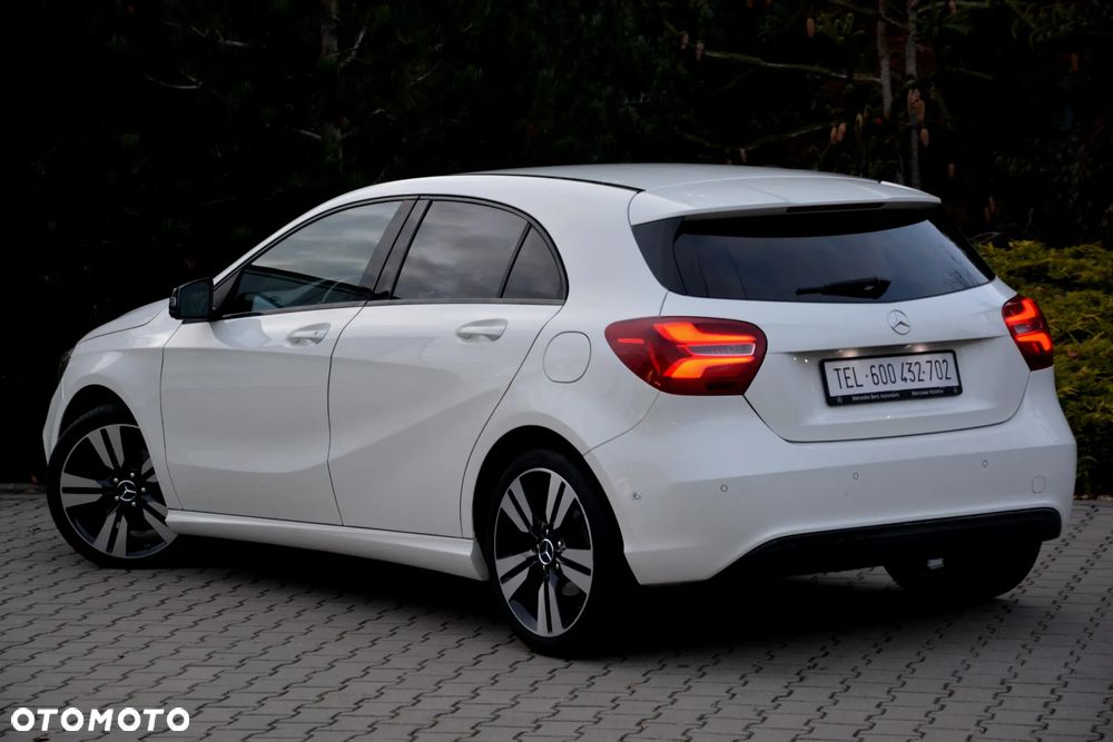 Mercedes-Benz Klasa A 180 7G-DCT - 6