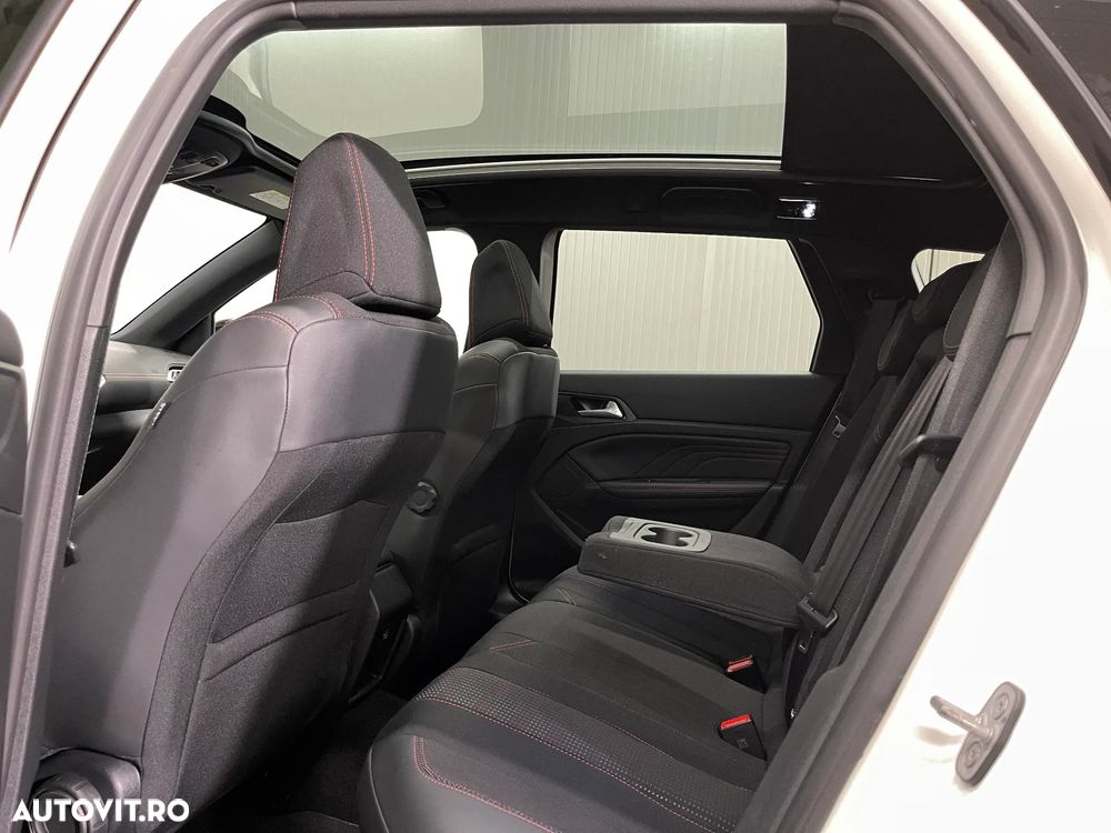 Peugeot 308 BlueHDi FAP 130 EAT8 Stop & Start GT - 12