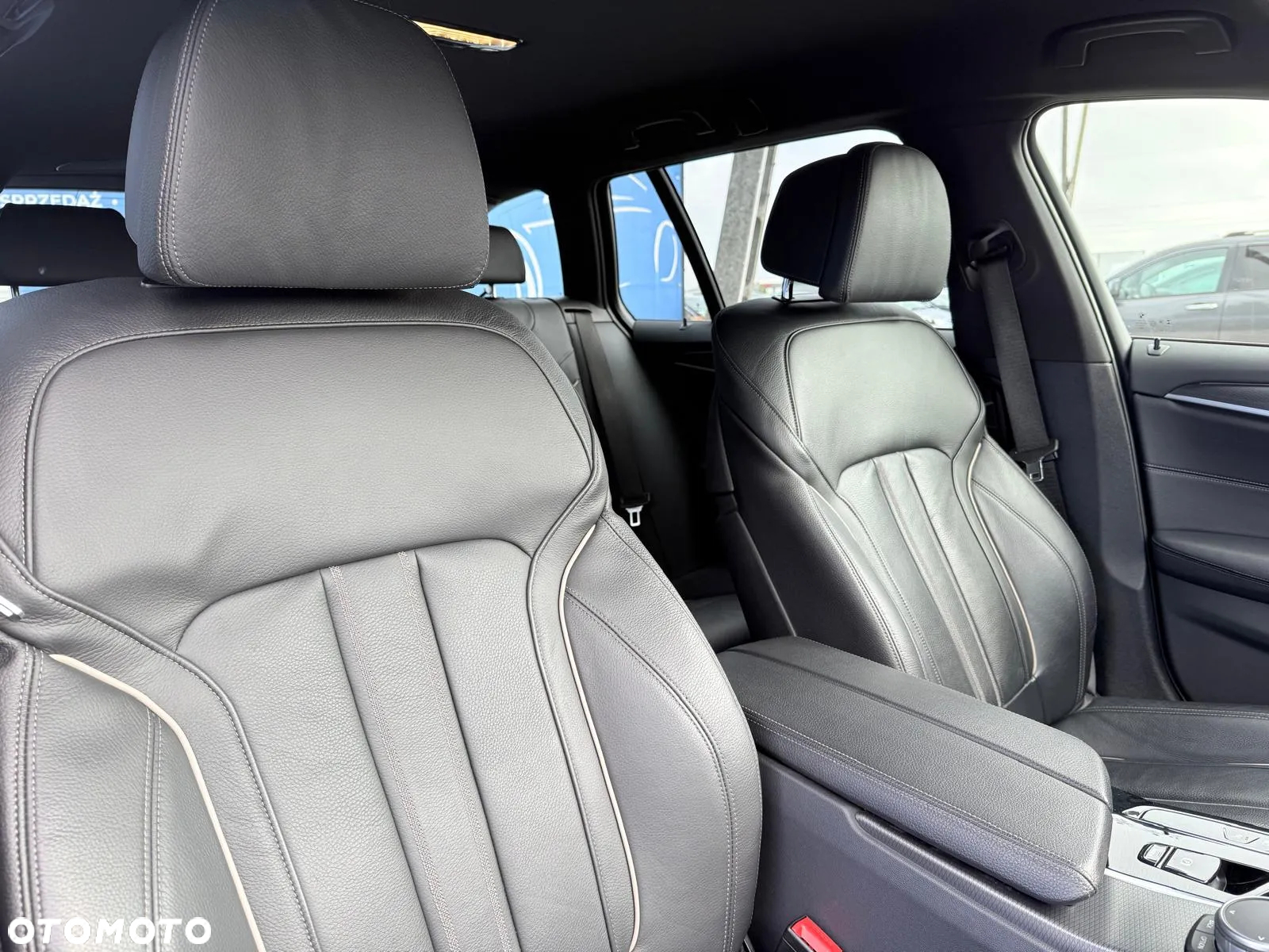 BMW Seria 5 530e Touring - 18