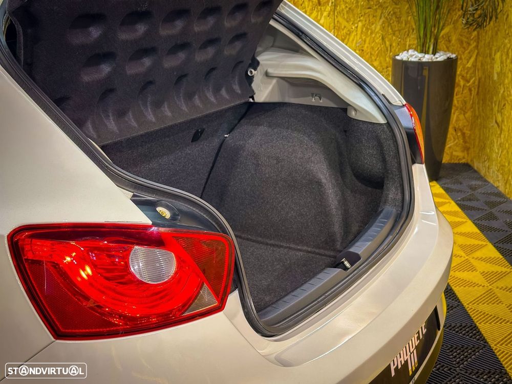 SEAT Ibiza 1.0 Reference - 21