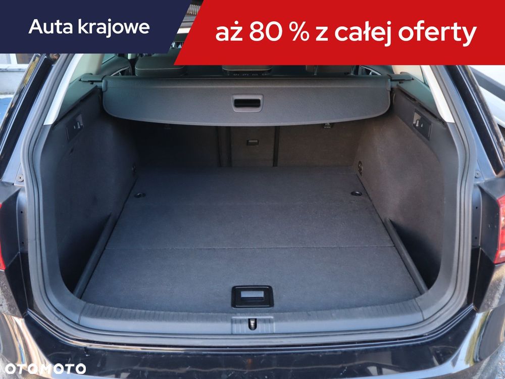 Volkswagen Golf Variant - 16