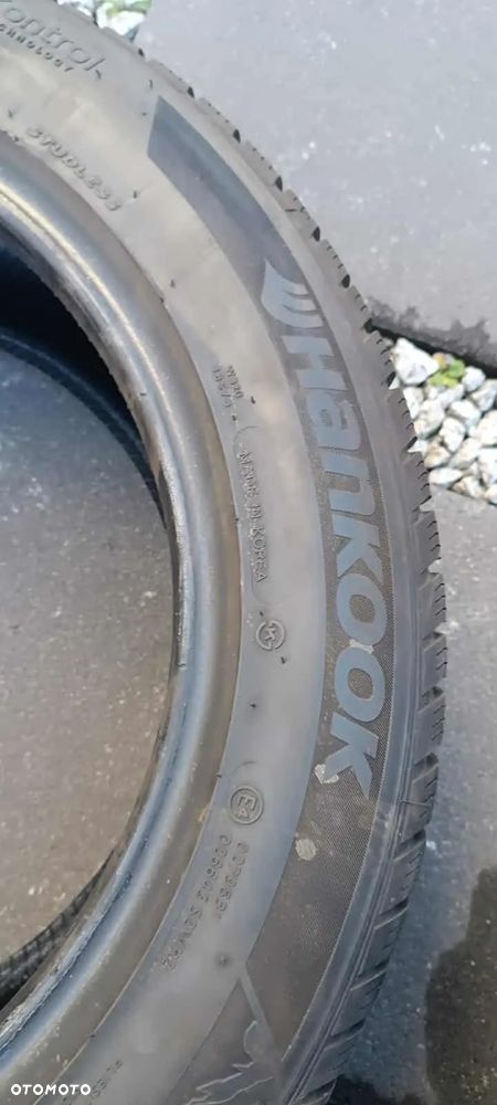 Hankook winter i*cept evo2 225/55R17 - 3