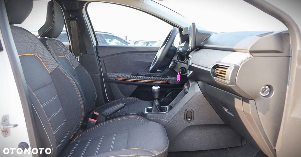 Dacia Sandero Stepway 1.0 TCe Laureate S&S - 17