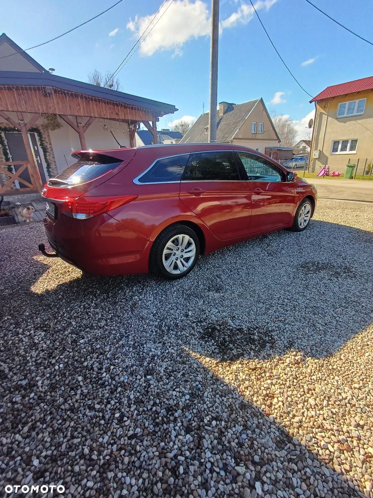 Hyundai i40 1.7 CRDi Comfort + - 4