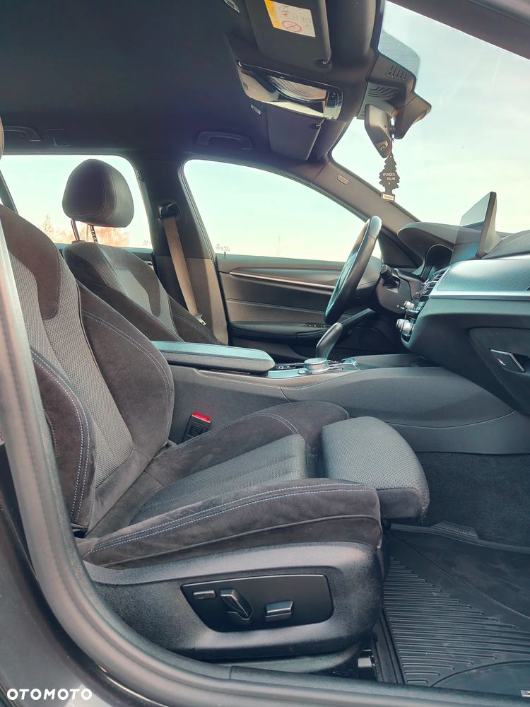 BMW Seria 5 530e M Sport sport - 9