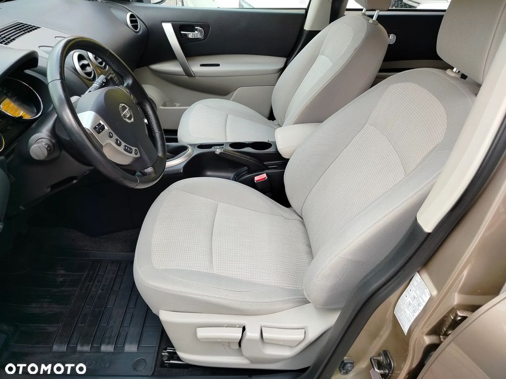 Nissan Qashqai 1.6 I-Way - 19