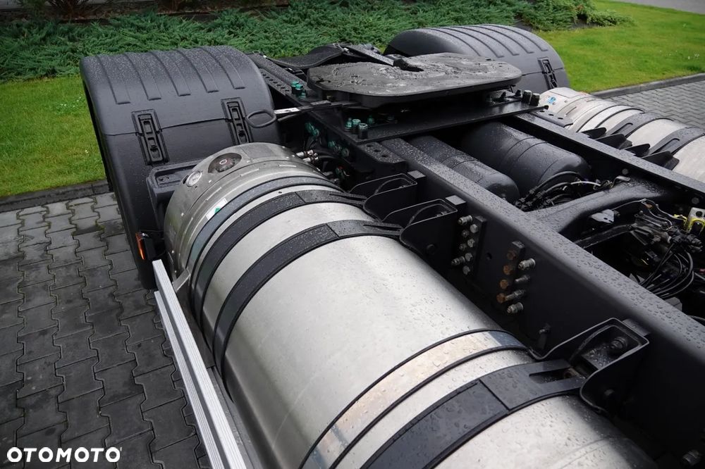 Scania R 410 / LNG / RETARDER / CAŁA NA PODUSZKACH  / 2020 ROK - 16