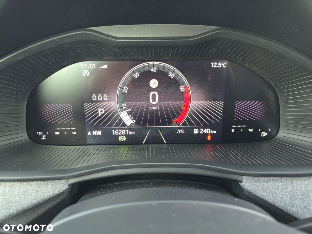 Skoda Kamiq 1.5 TSI Selection DSG - 21