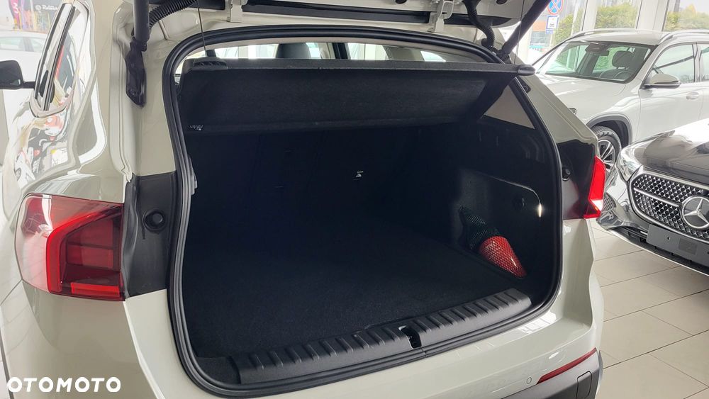 BMW X1 sDrive20i Advantage - 15
