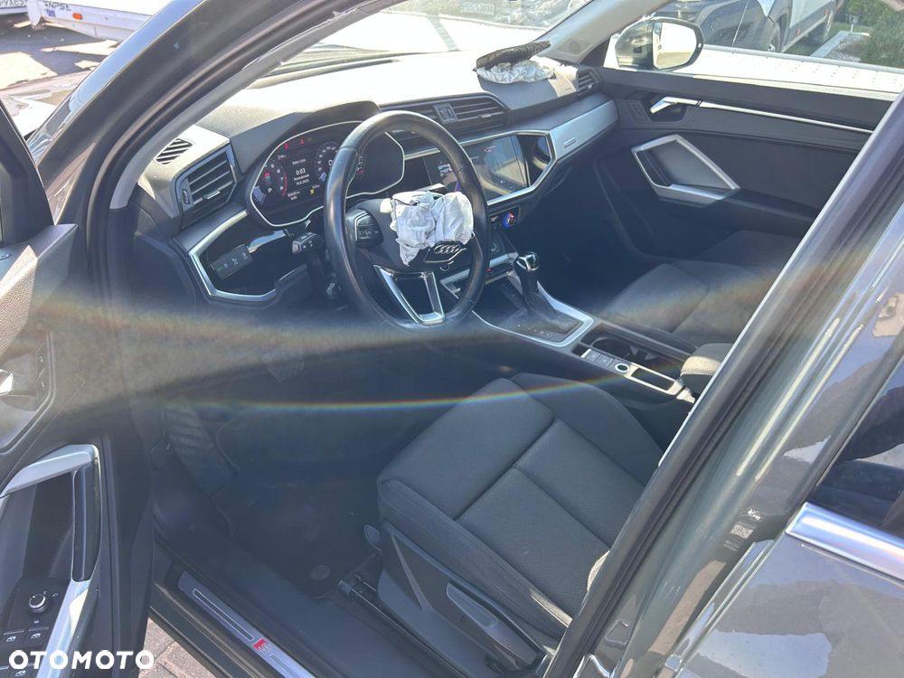 Audi Q3 35 TFSI S line S tronic - 23