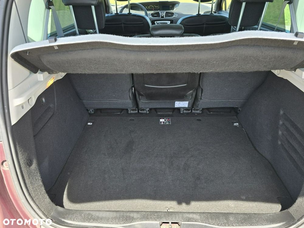 Renault Scenic - 26