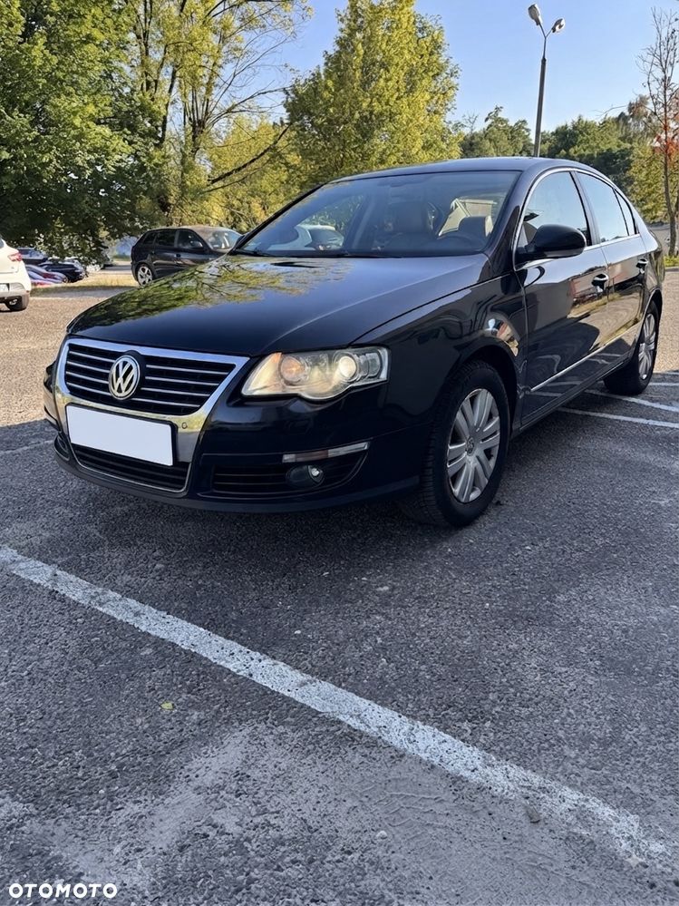 Volkswagen Passat 1.8 TSI Highline - 1