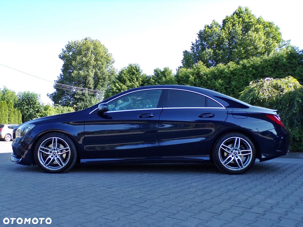 Mercedes-Benz CLA 250 4-Matic AMG Line - 9