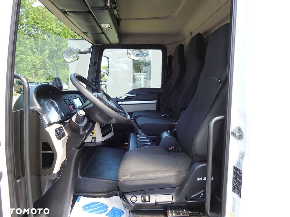 MAN TGL 10.180 KONTENER CHŁODNIA -20*C 11 PALET ZASILANIE 230V KLIMATYZACJA PNEUMATYKA BLIŹNIACZE KOŁA  180KM - 31