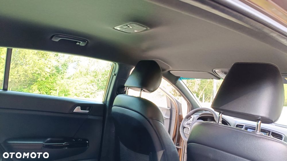 Kia Sportage 2,0 CRDI AWD GT Line - 27
