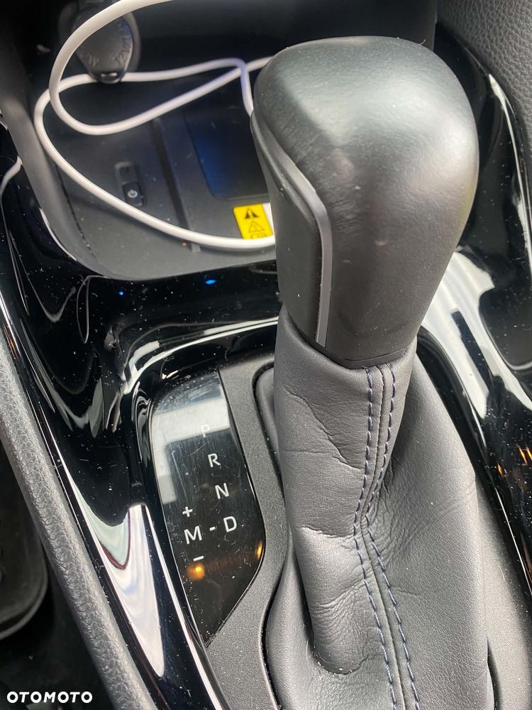 Toyota Yaris 2021 photo 2
