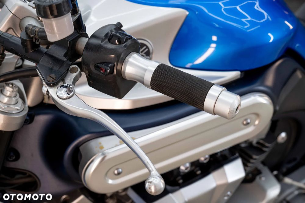 Yamaha MT - 31