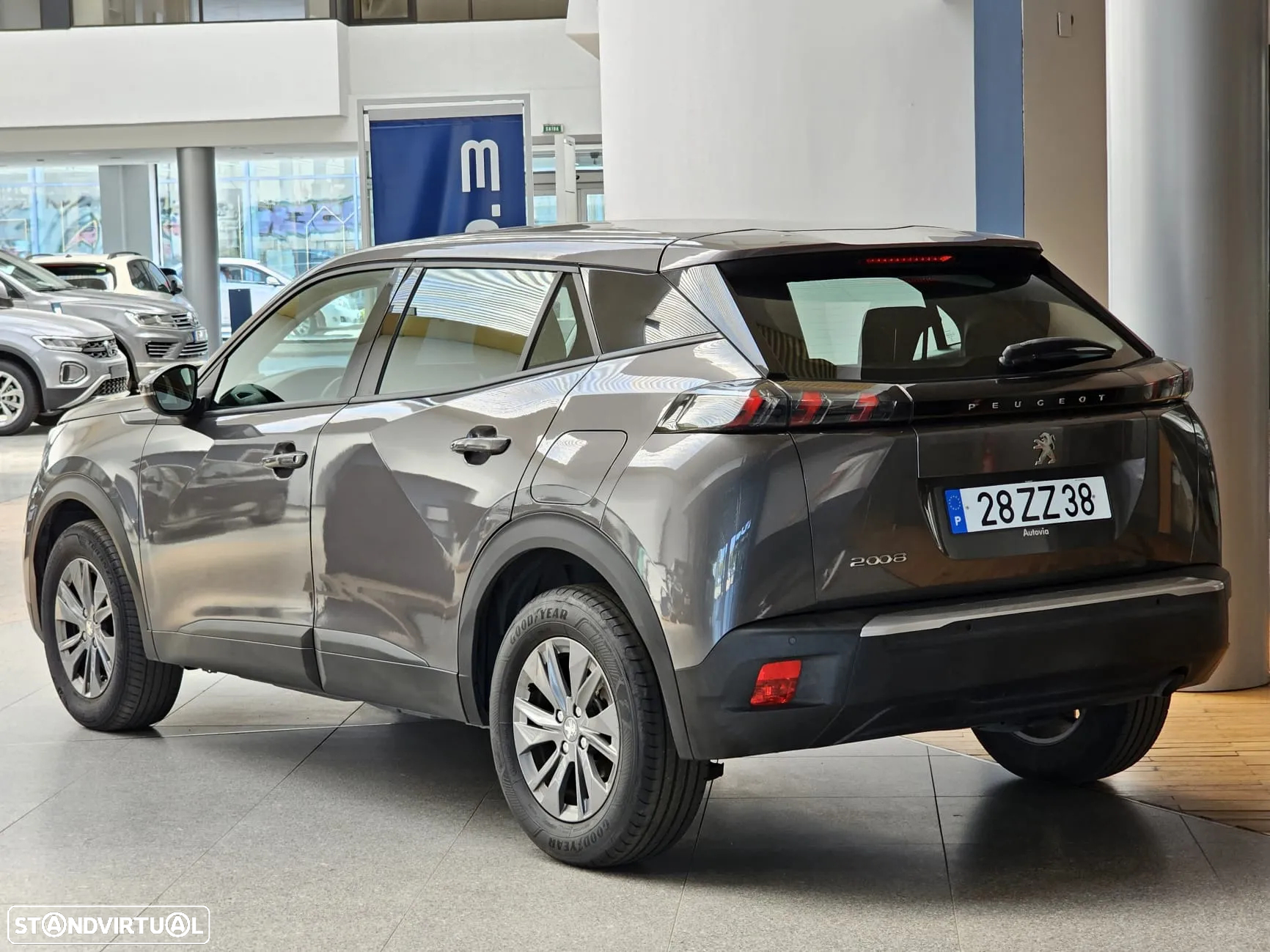 Peugeot 2008 1.2 PureTech Active - 3