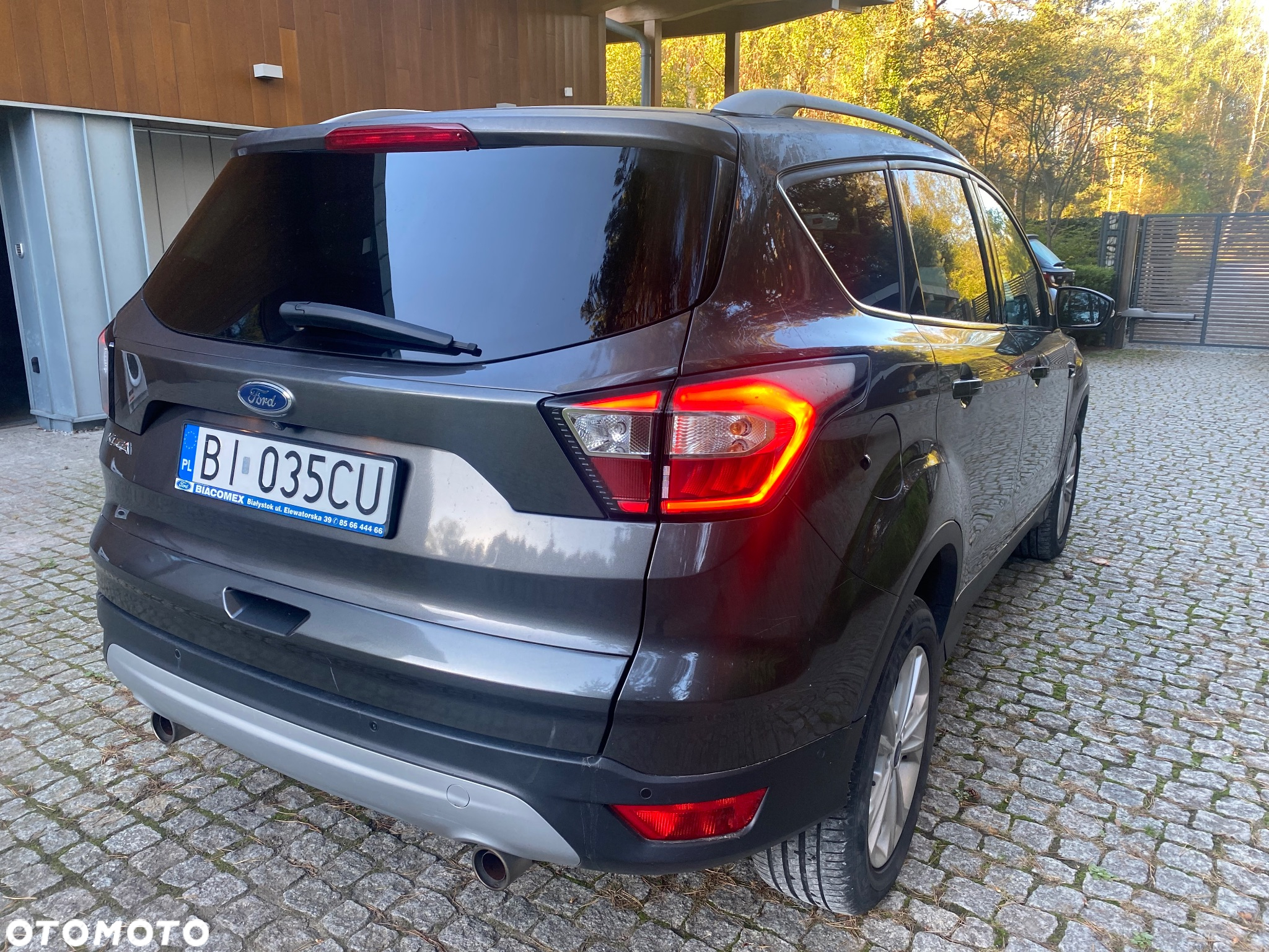 Ford Kuga 1.5 EcoBoost FWD Titanium ASS GPF - 13