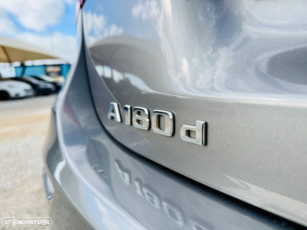 Mercedes-Benz A 180 d Style - 8